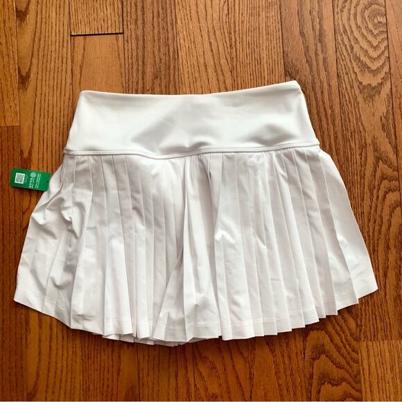 GapFit Pleated Exercise Tennis Golf White  Skort Women’s Size M NWT - Picture 8 of 10